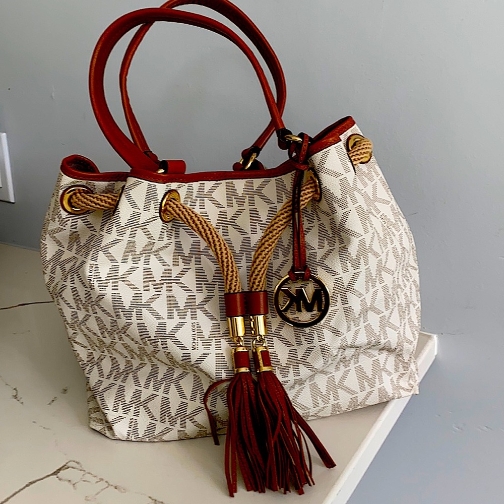 Michael Kors Large Signature Logo Handbag wTassel